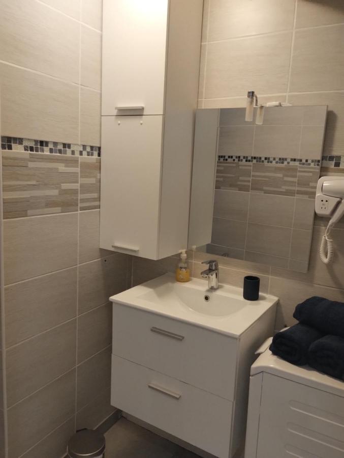 Absl Appartement Villefranche-sur-Saône Eksteriør billede