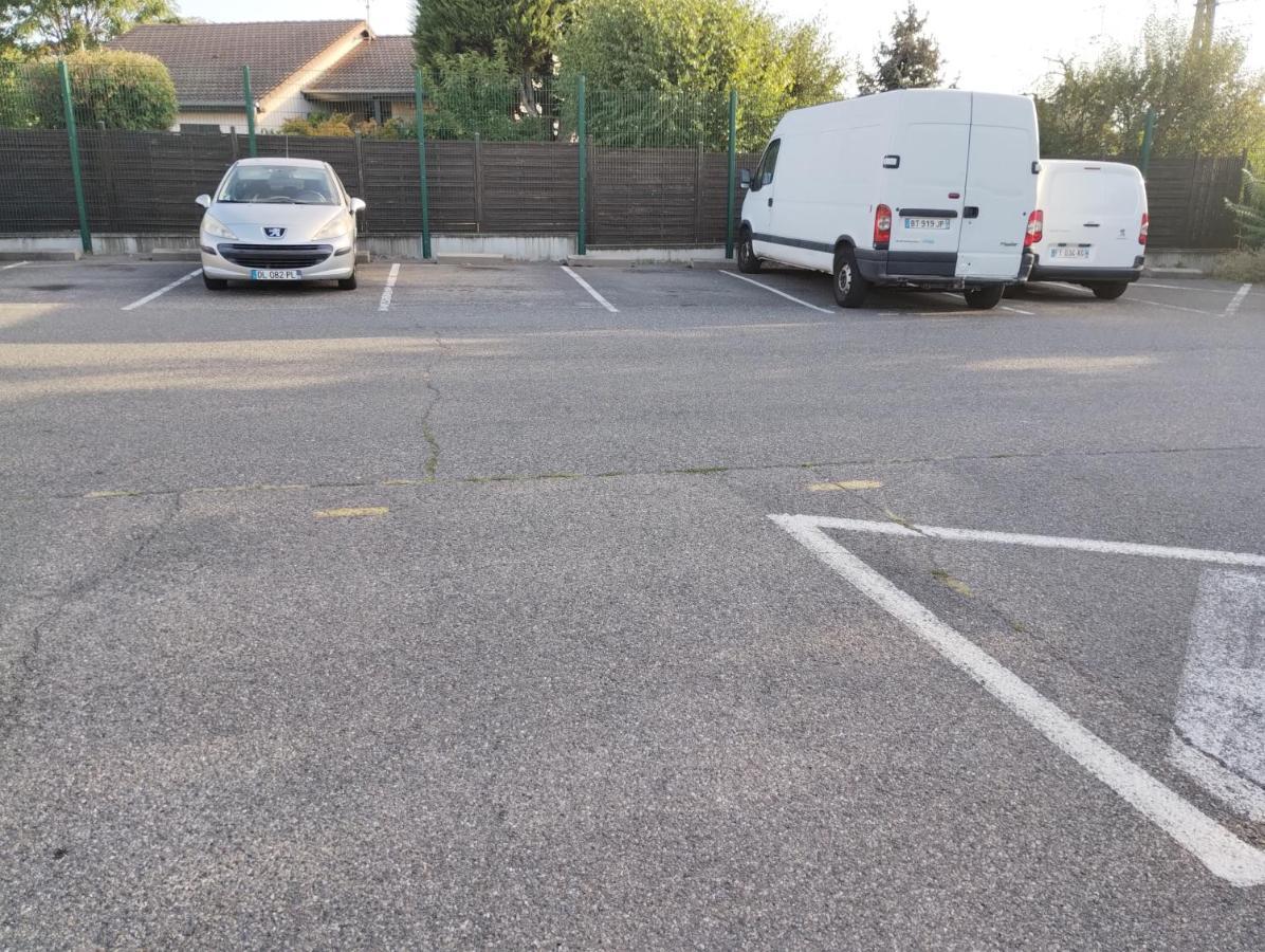 Absl Appartement Villefranche-sur-Saône Eksteriør billede